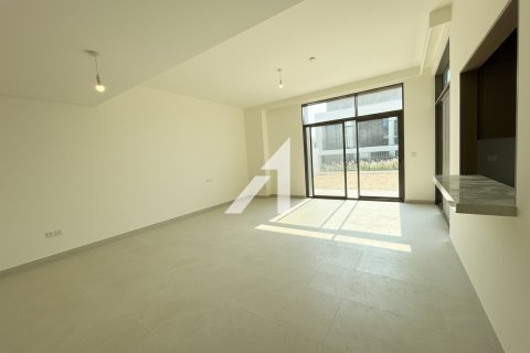 Vila v Al Furjan, Dubai, SAE 4 spálne, 366 m2 č. 702764 - Fotografia 3
