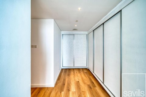 Apartment til salg i Jumeirah Beach Residence, Dubai, UAE 4 soveværelser, 274 kvm № 647382 - foto 17