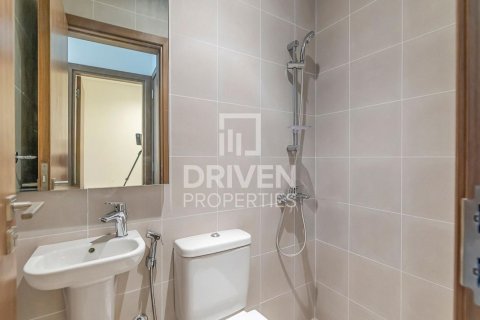 Пәтер Аль-Васл, Дубай, БАӘ-да 2 жатын бөлмелер, 152.45 м² № 761674 - фото 13