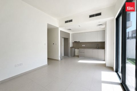 Kamienica do wynajęcia w Dubai, ZEA 3 sypialnie, 140.8 mkw., nr 723250 - zdjęcie 3