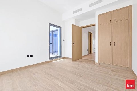Townhouse de închiriat în Dubai, EAU 5 dormitoare, 144 mp. №723248 - poză 9
