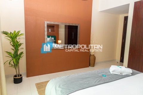 Kaupunkipientalo Al Reem Island, Abu Dhabi, Arabiemiraatit 2 makuuhuonetta, 202 m2 № 651751 - kuva 16