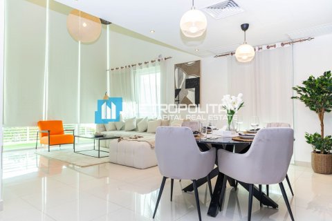 Kaupunkipientalo Al Reem Island, Abu Dhabi, Arabiemiraatit 2 makuuhuonetta, 202 m2 № 651751 - kuva 3