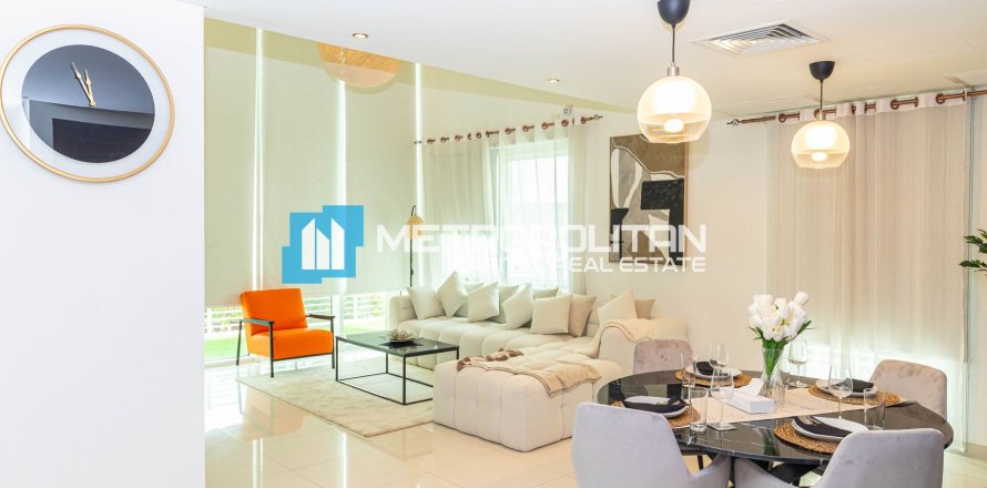 Kaupunkipientalo Al Reem Island, Abu Dhabi, Arabiemiraatit 2 makuuhuonetta, 202 m2 № 651751