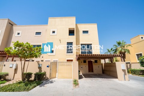 Townhouse in Al Raha Gardens, Abu Dhabi, UAE 4 bedrooms, 240.3 sq.m. № 651753 - photo 1