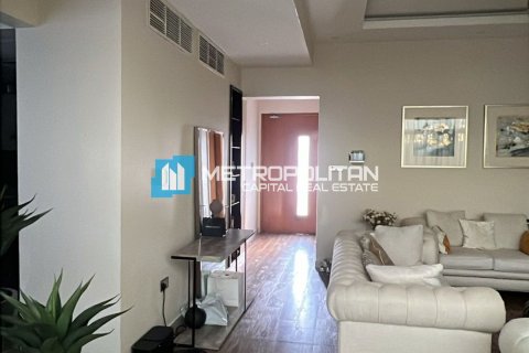 Townhouse in Al Raha Gardens, Abu Dhabi, UAE 4 bedrooms, 240.3 sq.m. № 651753 - photo 9