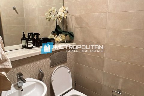 Townhouse in Al Raha Gardens, Abu Dhabi, UAE 4 bedrooms, 240.3 sq.m. № 651753 - photo 14