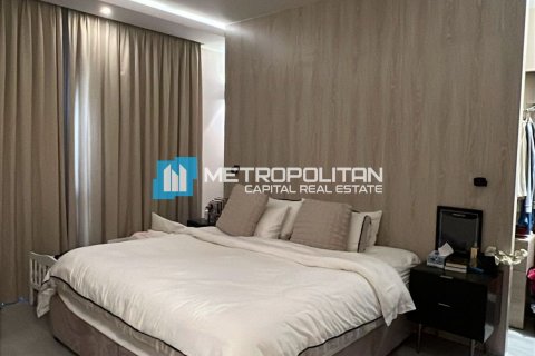 Townhouse in Al Raha Gardens, Abu Dhabi, UAE 4 bedrooms, 240.3 sq.m. № 651753 - photo 11