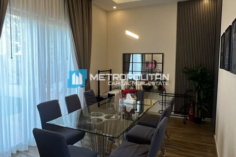 Townhouse in Al Raha Gardens, Abu Dhabi, UAE 4 bedrooms, 240.3 sq.m. № 651753 - photo 4