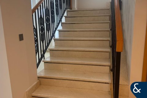 Βίλα σε Dubai, ΗΑΕ 4 υπνοδωμάτια, 469 τ.μ. Αρ. 698202 - φωτογραφία 7