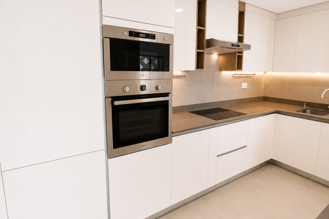 Apartament de închiriat în Jumeirah Beach Residence, Dubai, EAU 3 dormitoare, 168.43 mp.  №749732 - poză 4