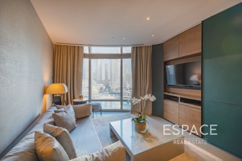 Müüa korter asukohaga Burj Khalifa, Dubai, AÜE: 1 magamistoaga, 110 m² Nr 650404 - pilt 2