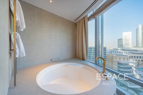 Müüa korter asukohaga Burj Khalifa, Dubai, AÜE: 1 magamistoaga, 110 m² Nr 650404 - pilt 9