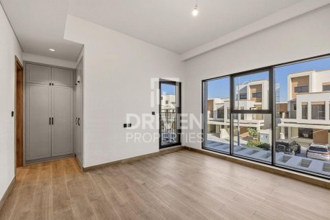 Kuća u nizu u Damac Lagoons, Dubai, UAE 5 spavaćih soba, 200.21 m2 Br. 745984 - fotografija 8