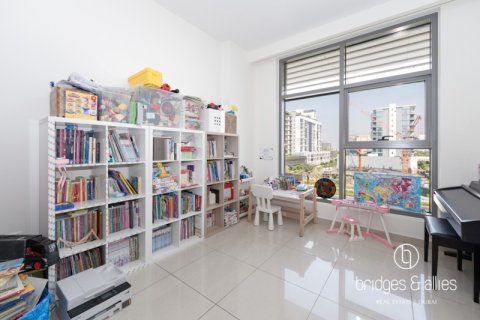 Apartamento en alquiler en Dubai Hills Estate, Dubai, EAU 3 dormitorios, 180.9 m2 № 670151 - foto 7