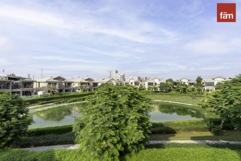 Villa til salg i Dubai, UAE 7 soveværelser, 921.2 kvm № 644937 - foto 16