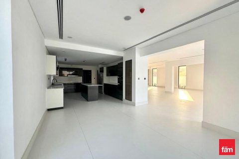 Villa in Dubai, UAE 7 bedrooms, 921.2 sq.m. № 644937 - photo 24