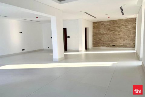 Villa in Dubai, UAE 7 bedrooms, 921.2 sq.m. № 644937 - photo 26