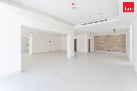 Villa in Dubai, UAE 7 bedrooms, 921.2 sq.m. № 644937 - photo 4