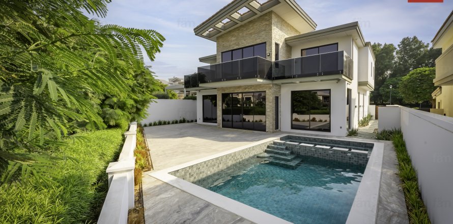 Villa i Dubai, UAE 7 soveværelser, 921.2 kvm № 644937
