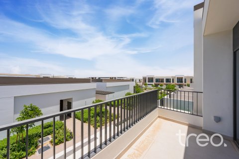 Városi lakóépület itt: Arabian Ranches 3, Dubai, EAE, 4 hálószoba, 218.69 m², azonosító: 733632 - fénykép 8