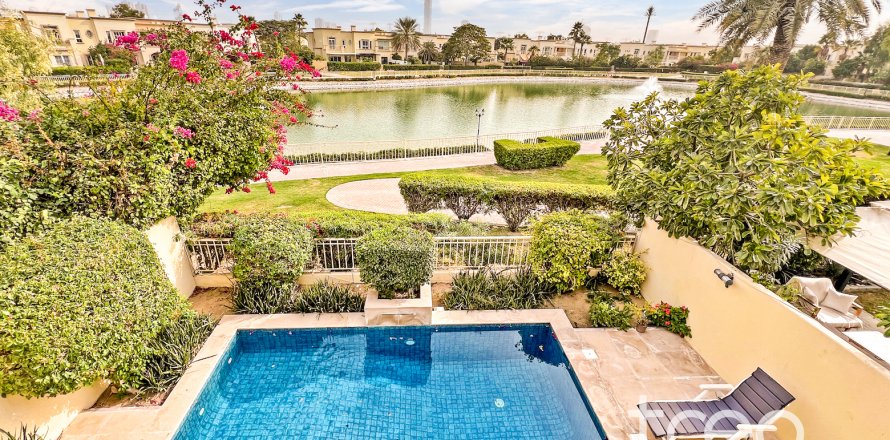 Villa i The Springs, Dubai, UAE 2 soveværelser, 159.79 kvm № 733634