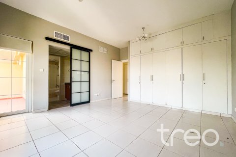 Villa itt: The Springs, Dubai, EAE, 3 hálószoba, 228.08 m², azonosító: 733629 - fénykép 14