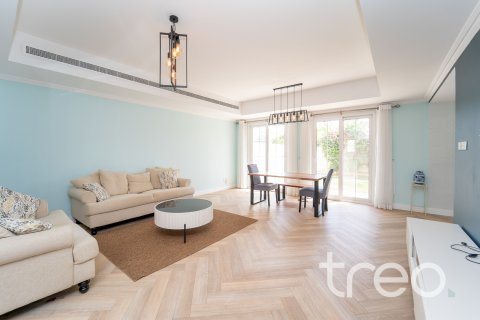 Villa itt: The Springs, Dubai, EAE, 3 hálószoba, 228.08 m², azonosító: 733629 - fénykép 3