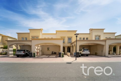 Villa itt: The Springs, Dubai, EAE, 3 hálószoba, 228.08 m², azonosító: 733629 - fénykép 2