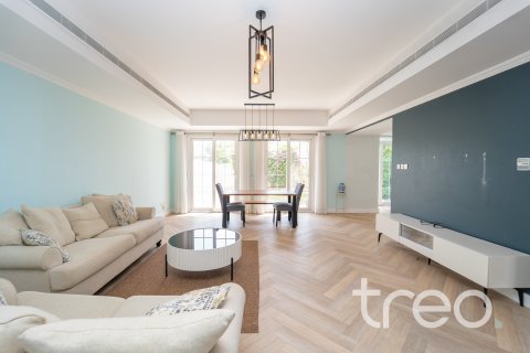 Villa itt: The Springs, Dubai, EAE, 3 hálószoba, 228.08 m², azonosító: 733629 - fénykép 4
