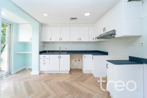 Villa itt: The Springs, Dubai, EAE, 3 hálószoba, 228.08 m², azonosító: 733629 - fénykép 7