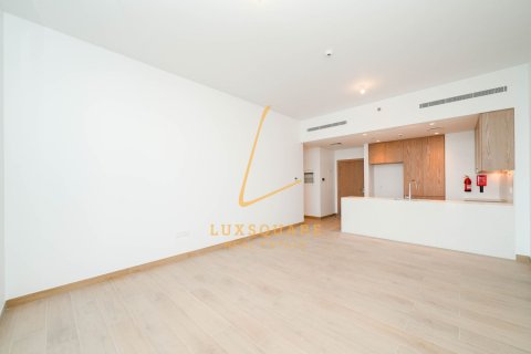 Apartment in Jumeirah, Dubai, UAE 2 bedrooms, 111 sq.m. № 701921 - photo 7