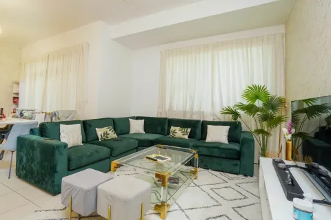 Купить квартиру в Бизнес-Бэй, Дубай, ОАЭ 3 спальни, 172м2, № 701920 - фото 1