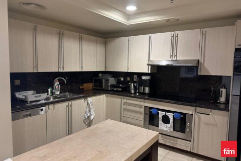 Huoneisto Palm Jumeirah, Dubai, Arabiemiraatit 4 makuuhuonetta, 333.4 m2 № 644796 - kuva 3