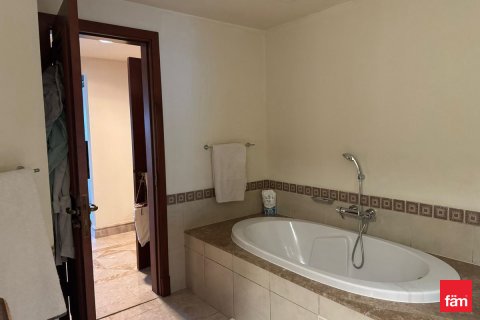 Huoneisto Palm Jumeirah, Dubai, Arabiemiraatit 4 makuuhuonetta, 333.4 m2 № 644796 - kuva 11