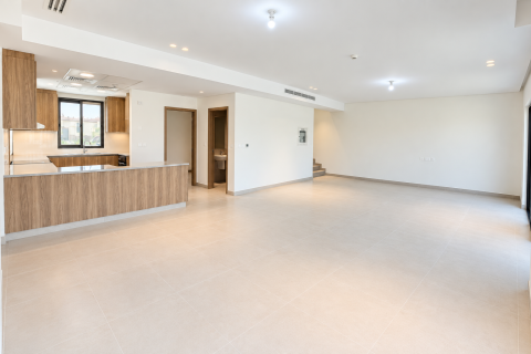 Khalifa City、Abu Dhabi、UAE にあるタウンハウスの賃貸物件 3ベッドルーム、236.5 m2、No764398 - 写真 3