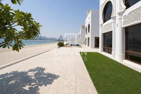 Villa te koop in Palm Jumeirah, Dubai, VAE 5 slaapkamers, 1261.53 vr.m., nr 742470 - foto 29