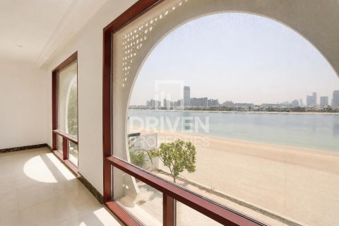 Villa te koop in Palm Jumeirah, Dubai, VAE 5 slaapkamers, 1261.53 vr.m., nr 742470 - foto 21