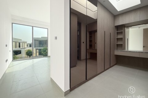 Villa para arrendamento em Tilal Al Ghaf, Dubai, EAU 4 quartos, 432 m2 № 714194 - foto 10