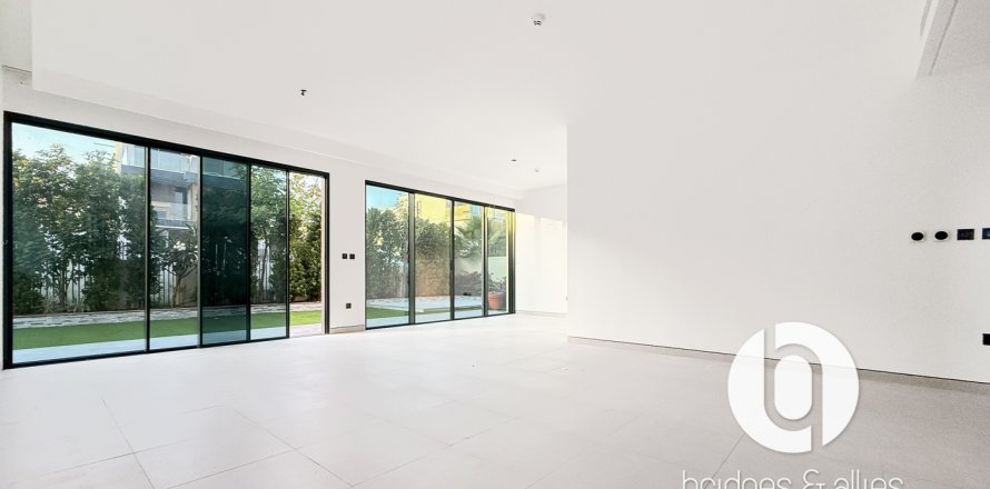 Villa em Tilal Al Ghaf, Dubai, EAU 4 quartos, 432 m2 № 714194