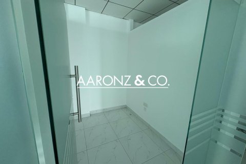 Oficina en alquiler en Business Bay, Dubai, EAU 177 m2 № 677166 - foto 7