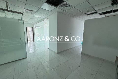 Büroraum zur Miete in Business Bay, Dubai, VAE 177 m2 Nr. 677166 - Foto 8