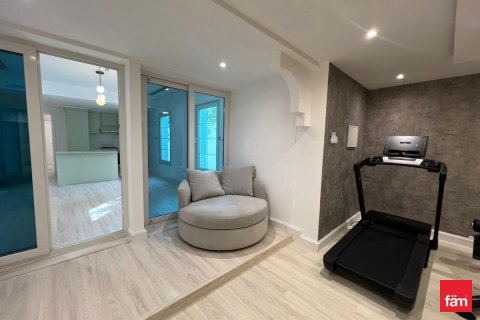 Villa zur Miete in Dubai, VAE 2 Schlafzimmer, 767 m2 Nr. 717903 - Foto 7