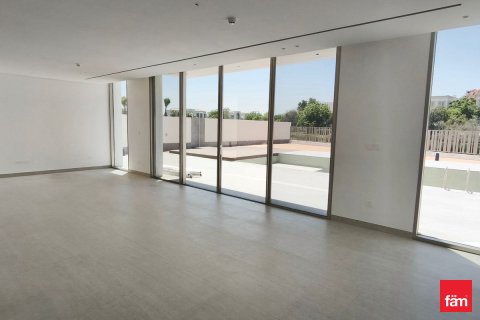 فيلا للبيع في Jumeirah Park، دبي، الإمارات العربية المتحدة 5 غرفة نوم ، 707.9 متر مربع ، رقم 717905 - صورة 2
