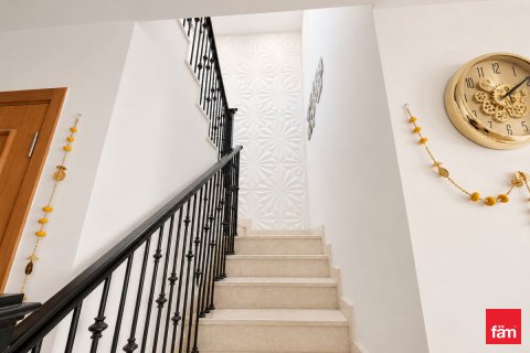 Townhouse sa Dubai, UAE 2 silid-tulugan, 197.1 sq.m. № 717907 - larawan 6
