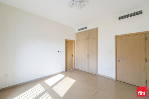 Villa uthyres i Dubai, UAE 4 sovrum, 399.9 kvm Nr. 717902 - fotografi 2