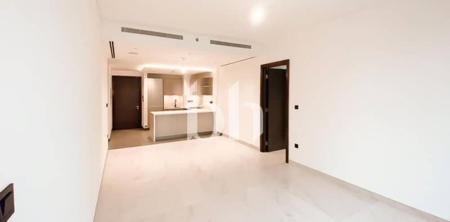 Dubai, UAE의 아파트 침실 3개, 136제곱미터 번호 642559