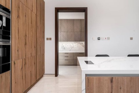 Villa zum Verkauf in Dubai, VAE 5 Schlafzimmer, 889 m2 Nr. 642560 - Foto 10