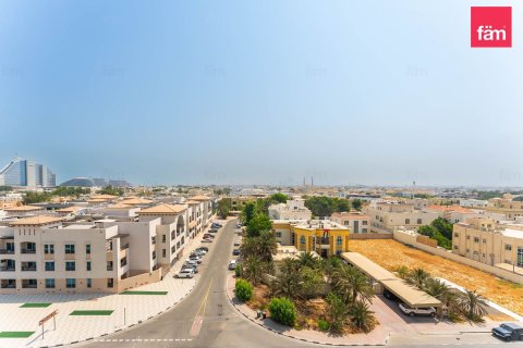 דירה להשכרה ב Umm Suqeim, Dubai, איחוד האמירויות  2 חדרי שינה, 103.1 מ"ר, מספר 738855 - תמונה 19