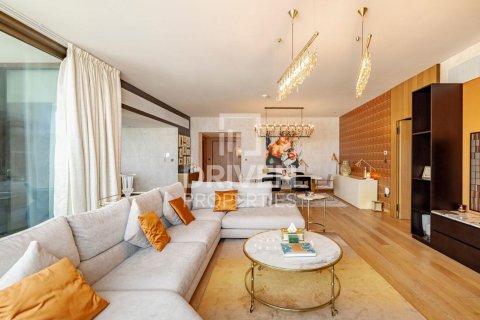 Appartement in Jumeirah, Dubai, VAE 3 slaapkamers, 250.65 vr.m. nr 744890